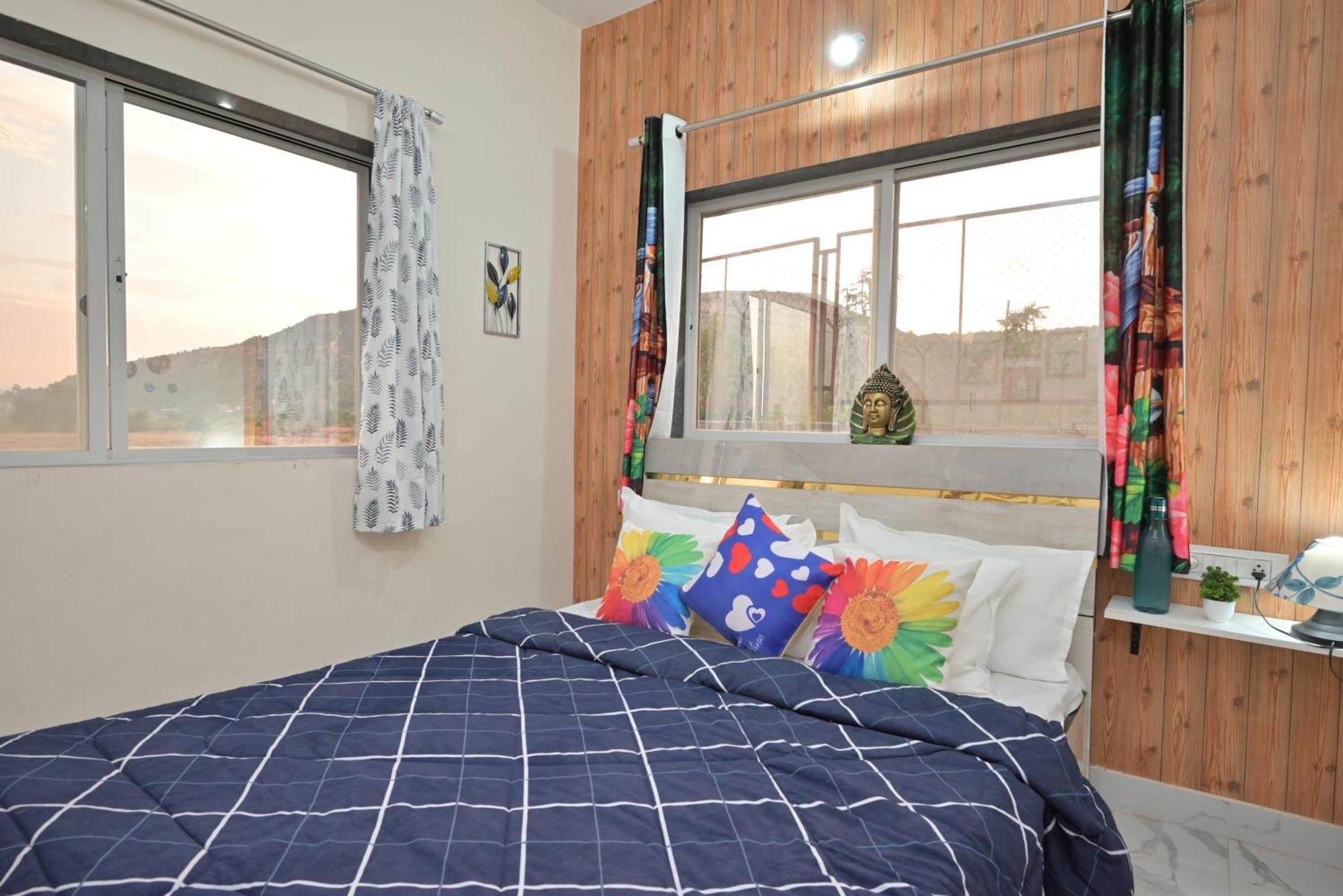 Ll Empyrean Stay Ll Mirage Chalet Ll 4Bhk Ll Ac Ll Largest Pvt Pool Ll โลนาวาลา ภายนอก รูปภาพ